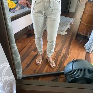 Athleta size 0 joggers- 2020